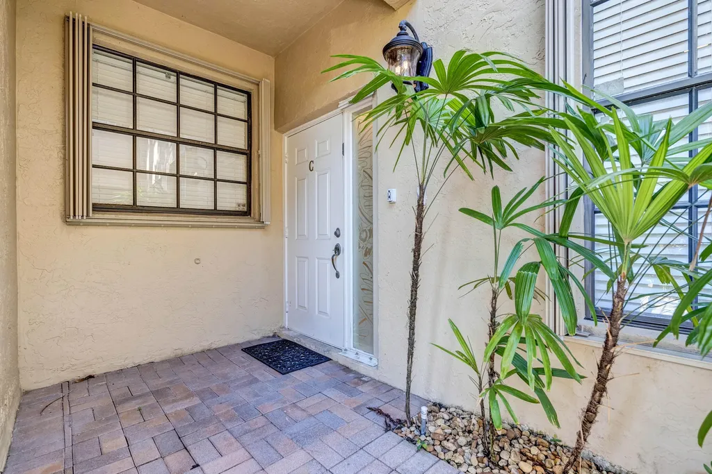 22791 Trelawny Terrace Boca Raton FL 33433