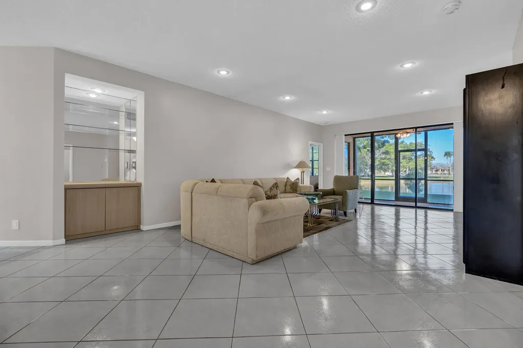 22791 Trelawny Terrace Boca Raton FL 33433