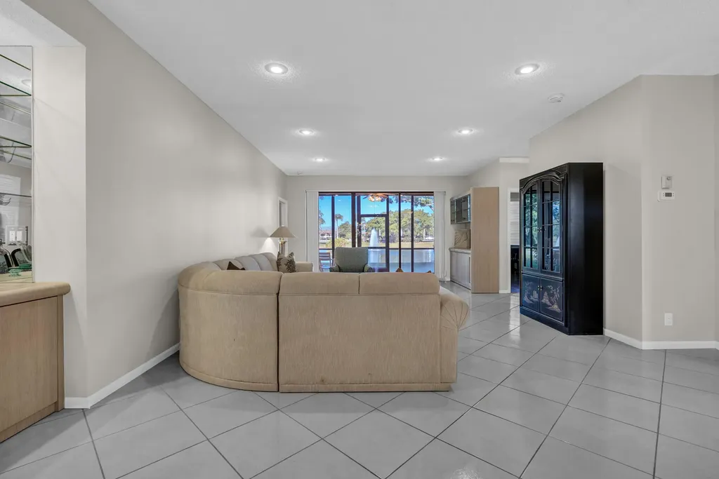 22791 Trelawny Terrace Boca Raton FL 33433