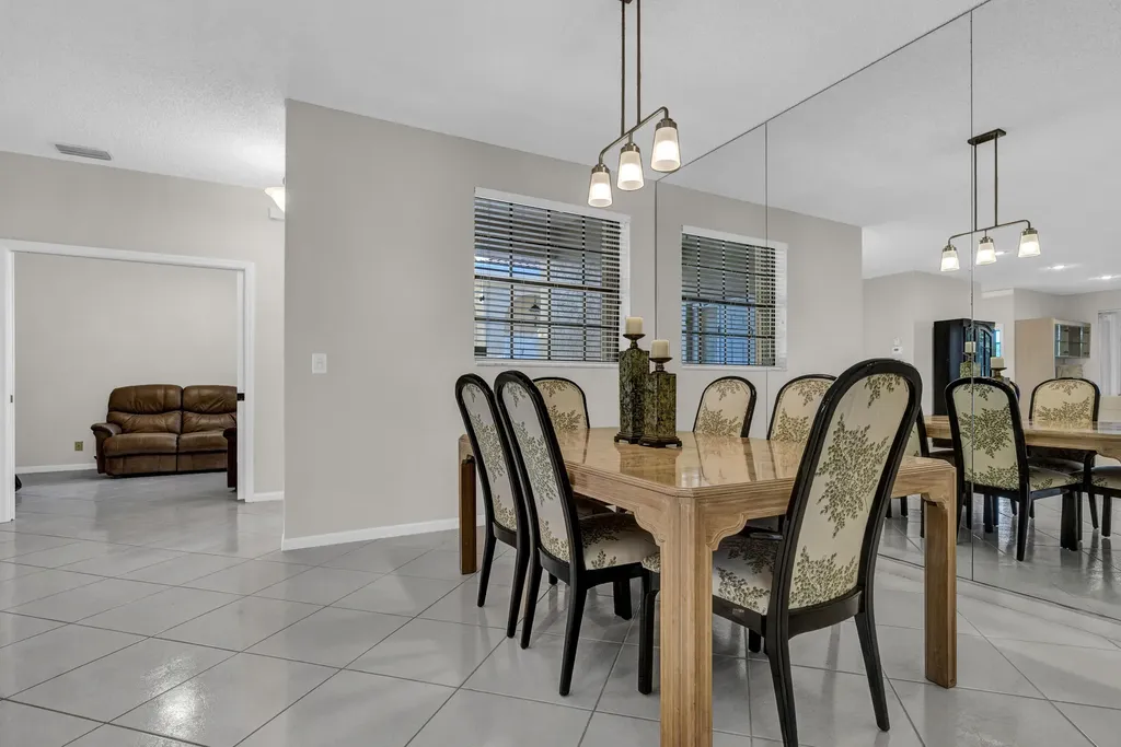 22791 Trelawny Terrace Boca Raton FL 33433