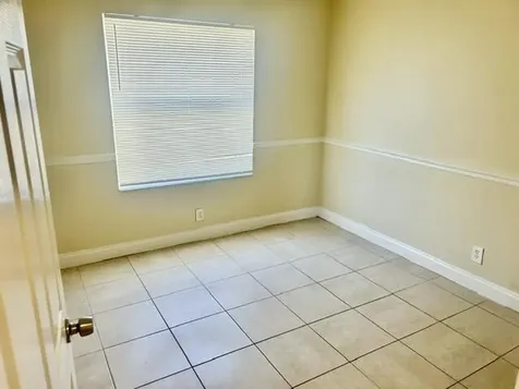 5447 Twin Oakes Road Greenacres FL 33463