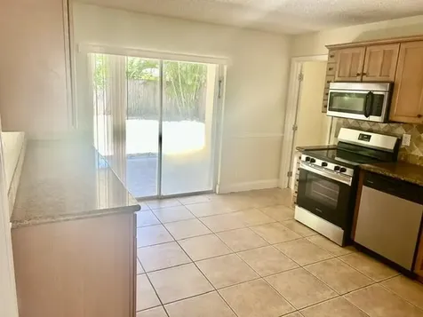 5447 Twin Oakes Road Greenacres FL 33463