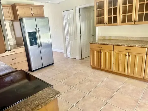 5447 Twin Oakes Road Greenacres FL 33463
