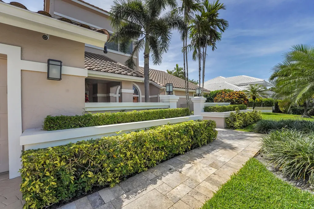 4961 Bocaire Boulevard Boca Raton FL 33487