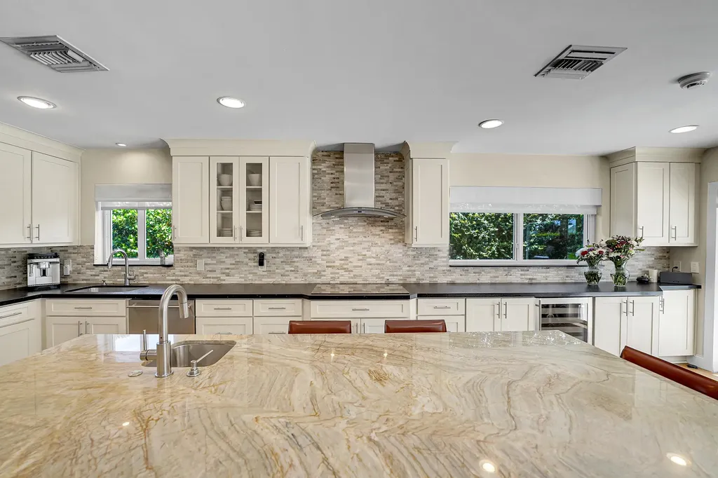 4961 Bocaire Boulevard Boca Raton FL 33487