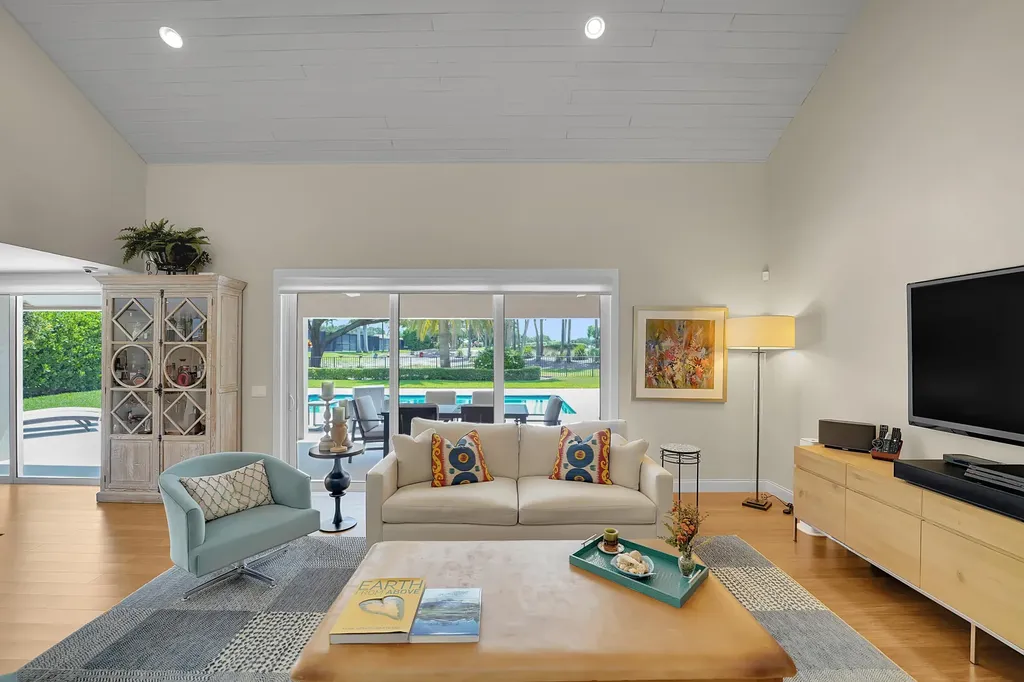 4961 Bocaire Boulevard Boca Raton FL 33487
