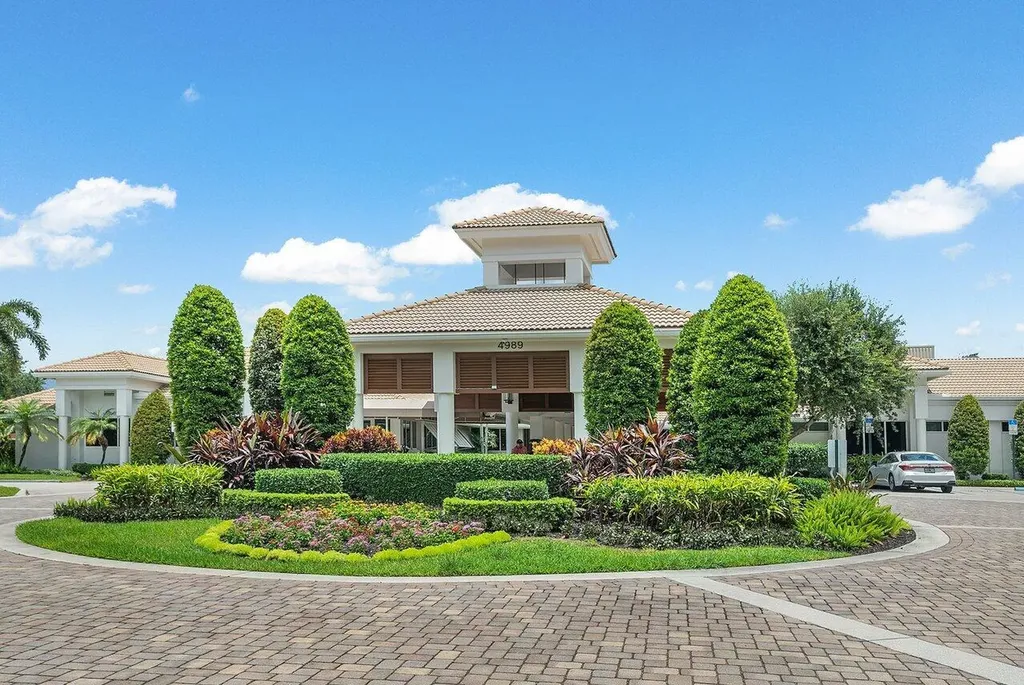 4961 Bocaire Boulevard Boca Raton FL 33487