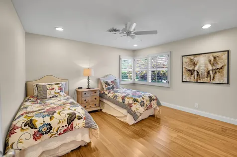 4961 Bocaire Boulevard Boca Raton FL 33487