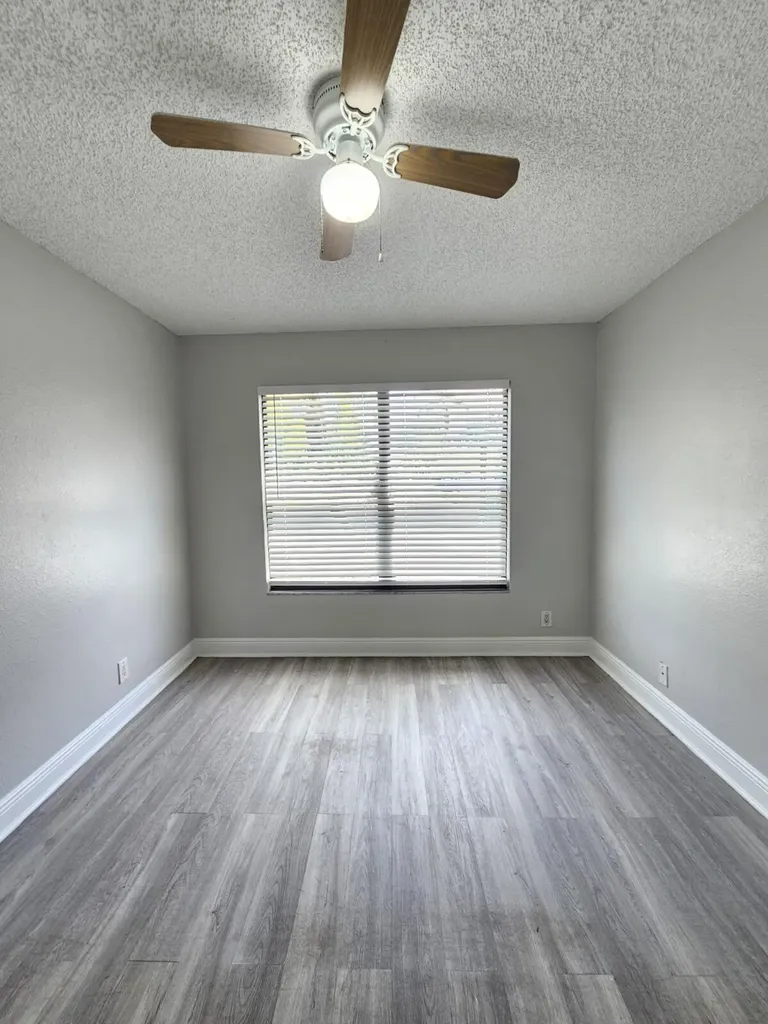 1453 Lake Crystal Drive West Palm Beach FL 33411