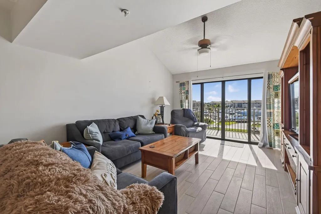 701 Seafarer Circle Jupiter FL 33477