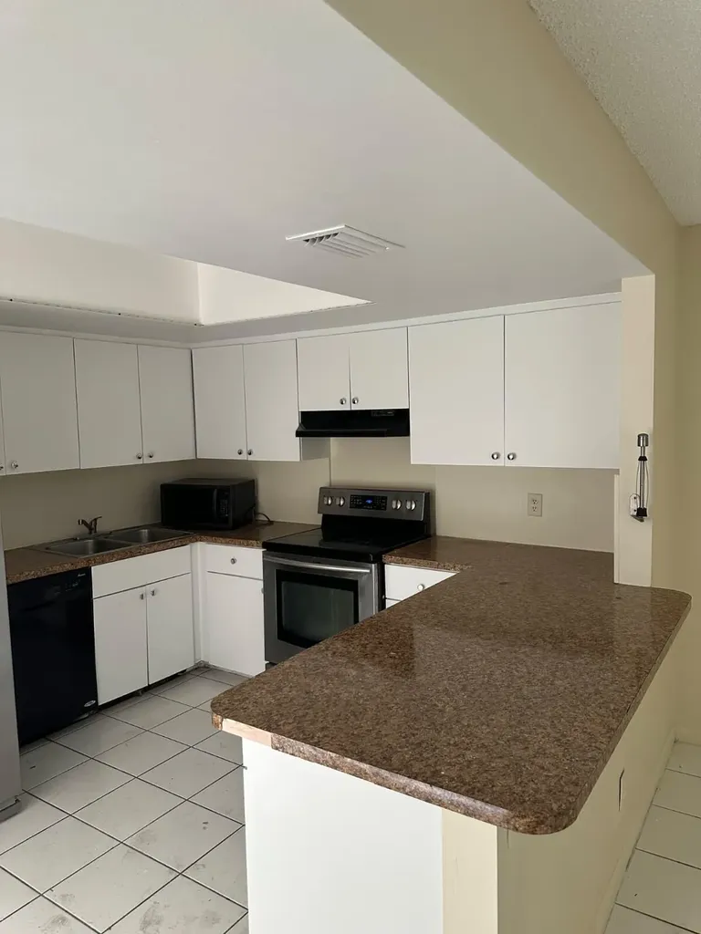 1604 Shaker Circle Wellington FL 33414