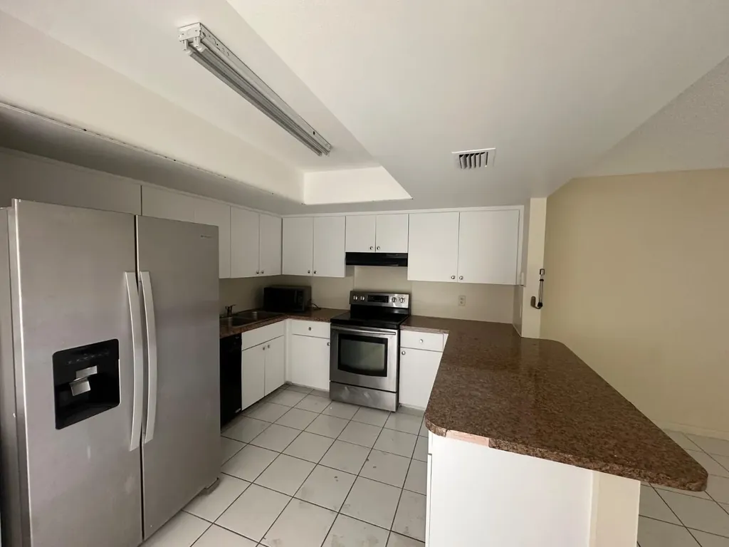 1604 Shaker Circle Wellington FL 33414