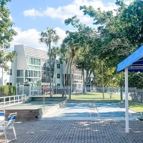 9200 Lime Bay Boulevard Tamarac FL 33321