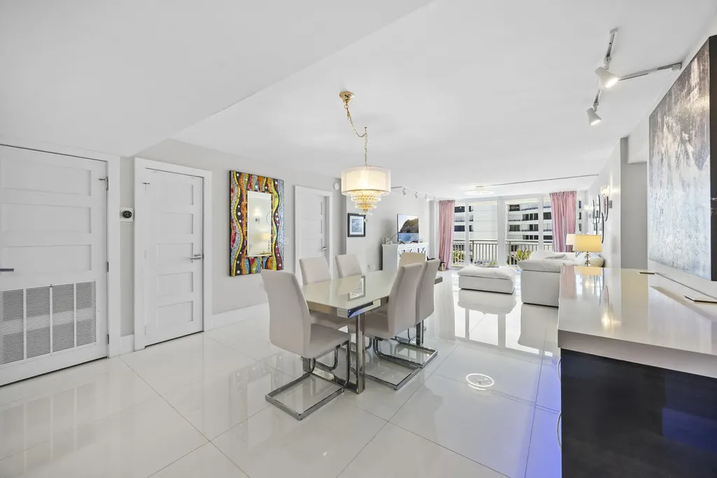 3546 S Ocean Boulevard South Palm Beach FL 33480