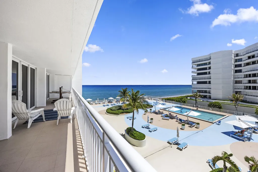 3546 S Ocean Boulevard South Palm Beach FL 33480