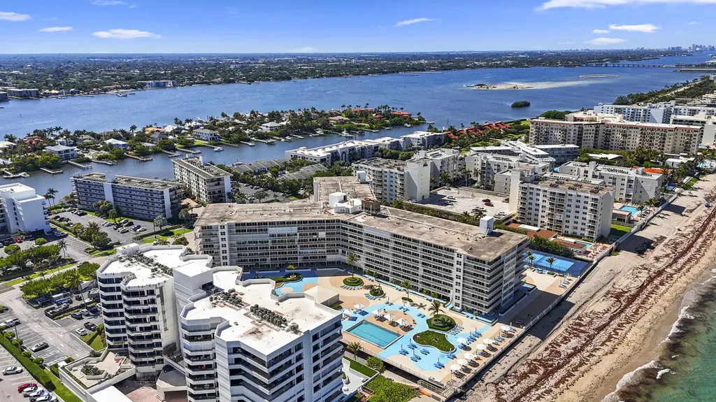 3546 S Ocean Boulevard South Palm Beach FL 33480