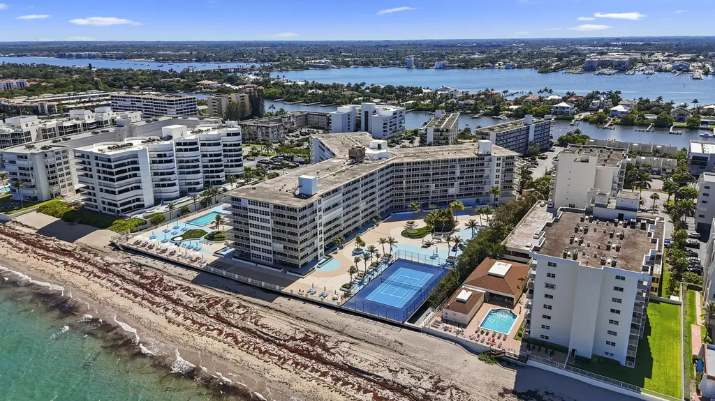3546 S Ocean Boulevard South Palm Beach FL 33480