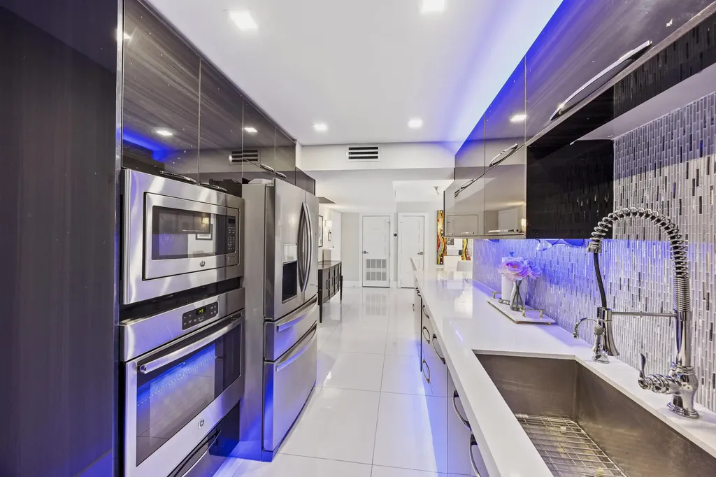 3546 S Ocean Boulevard South Palm Beach FL 33480