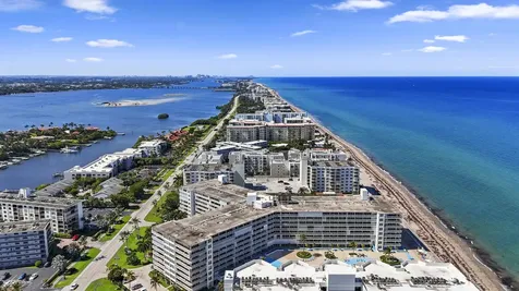 3546 S Ocean Boulevard South Palm Beach FL 33480
