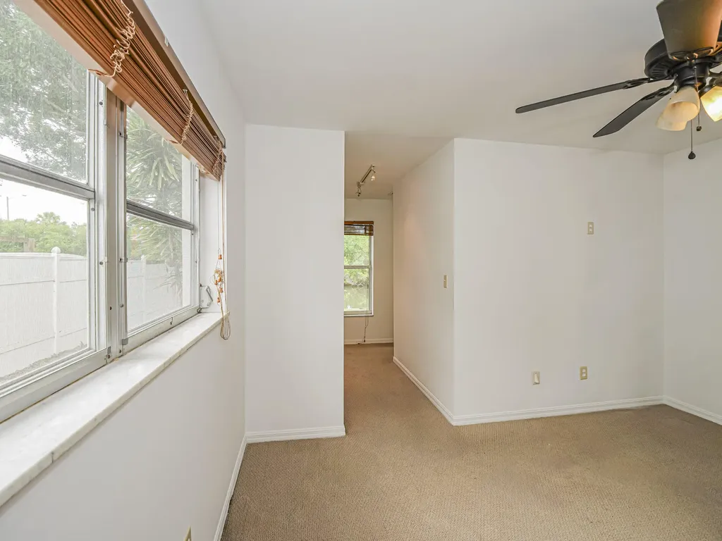 1873 Robalo Drive Vero Beach FL 32960