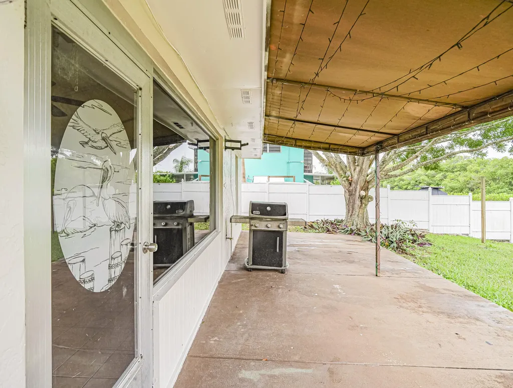 1873 Robalo Drive Vero Beach FL 32960