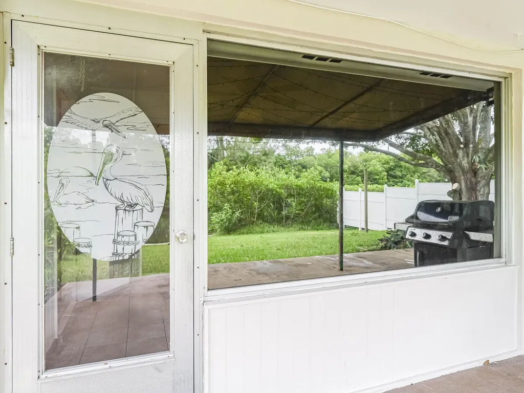 1873 Robalo Drive Vero Beach FL 32960