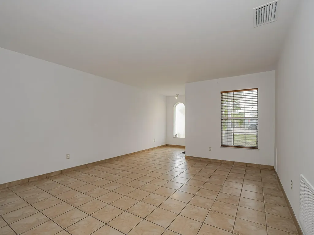 1873 Robalo Drive Vero Beach FL 32960