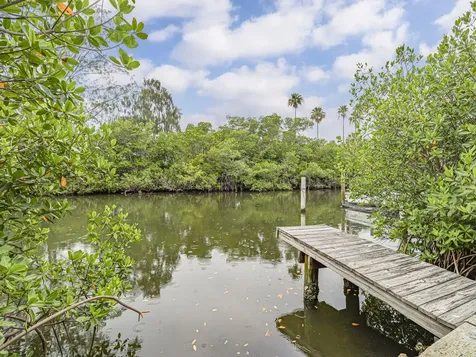 1873 Robalo Drive Vero Beach FL 32960