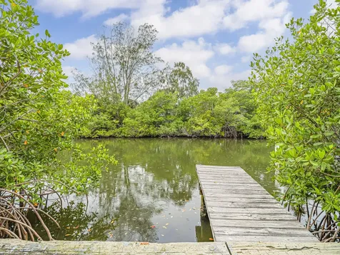 1873 Robalo Drive Vero Beach FL 32960
