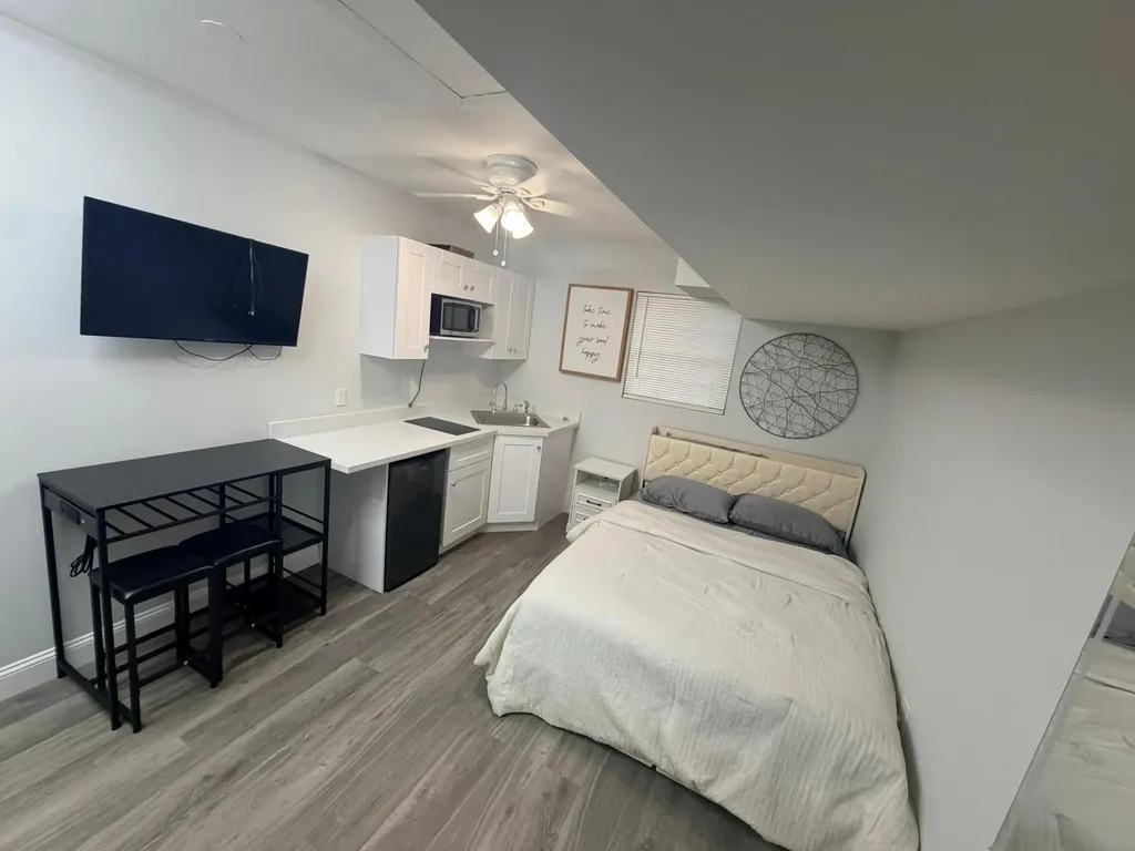 5067 Sunrise Boulevard Delray Beach FL 33484