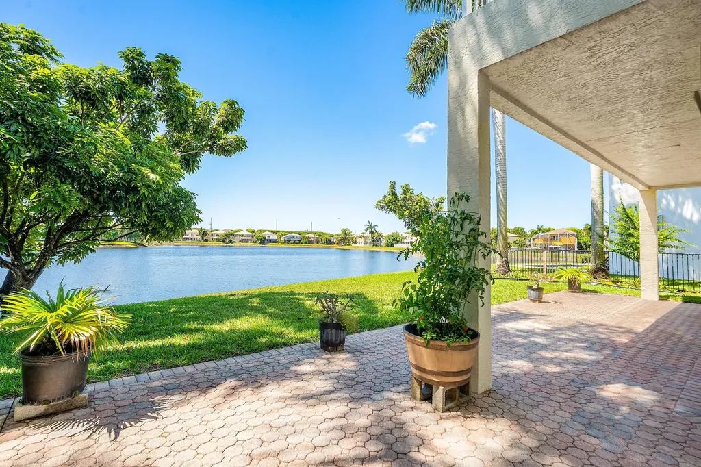 2709 Shaughnessy Drive Wellington FL 33414