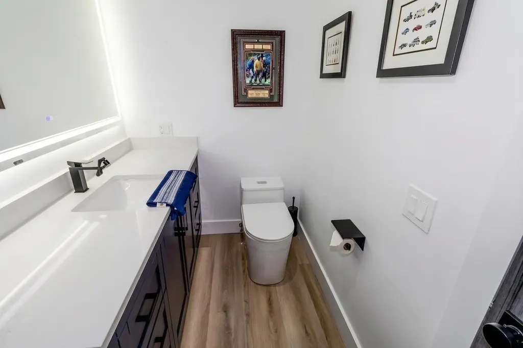 1201 S Riverside Drive Pompano Beach FL 33062