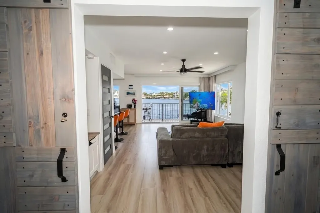 1201 S Riverside Drive Pompano Beach FL 33062