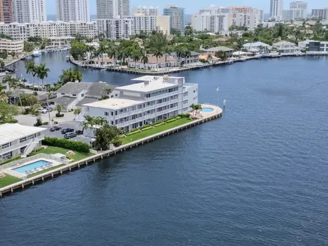 1201 S Riverside Drive Pompano Beach FL 33062