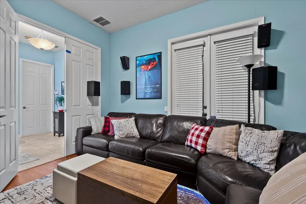 82 Stoney Drive Palm Beach Gardens FL 33410