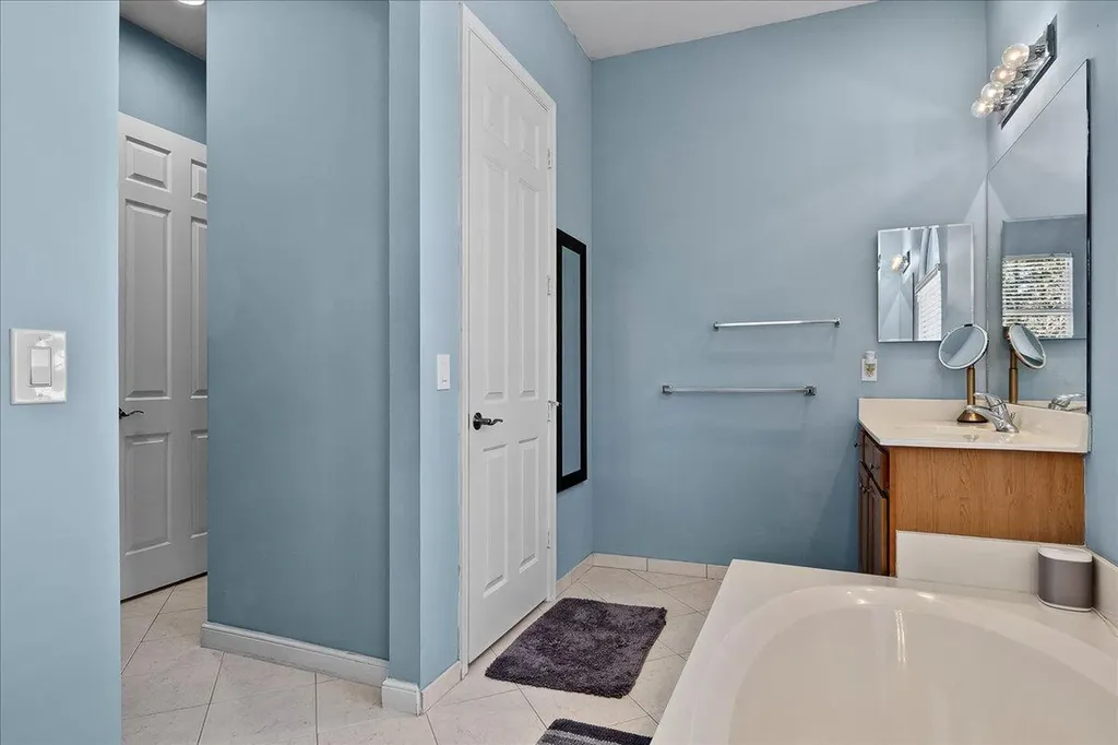 82 Stoney Drive Palm Beach Gardens FL 33410