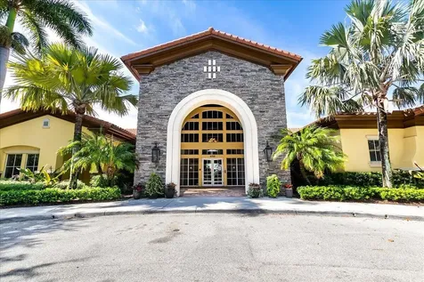 82 Stoney Drive Palm Beach Gardens FL 33410