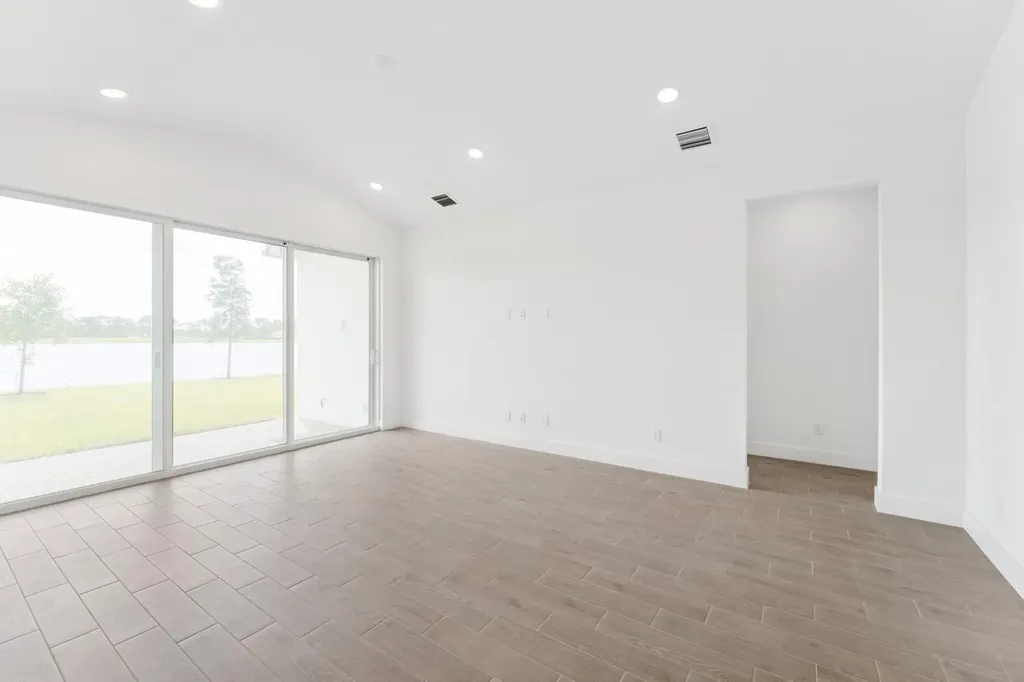 10128 NW Field Flower Trail Port St Lucie FL 34987