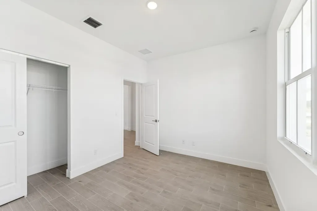10128 NW Field Flower Trail Port St Lucie FL 34987