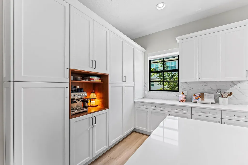 5251 Beckman Terrace Palm Beach Gardens FL 33418