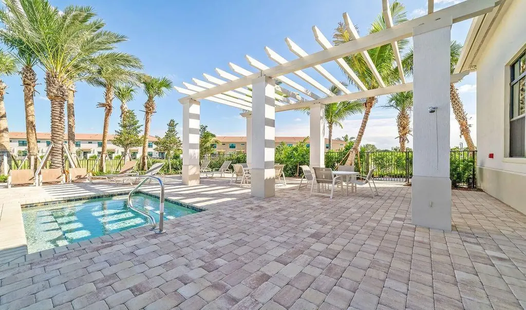 10222 Akenside Drive Boca Raton FL 33428