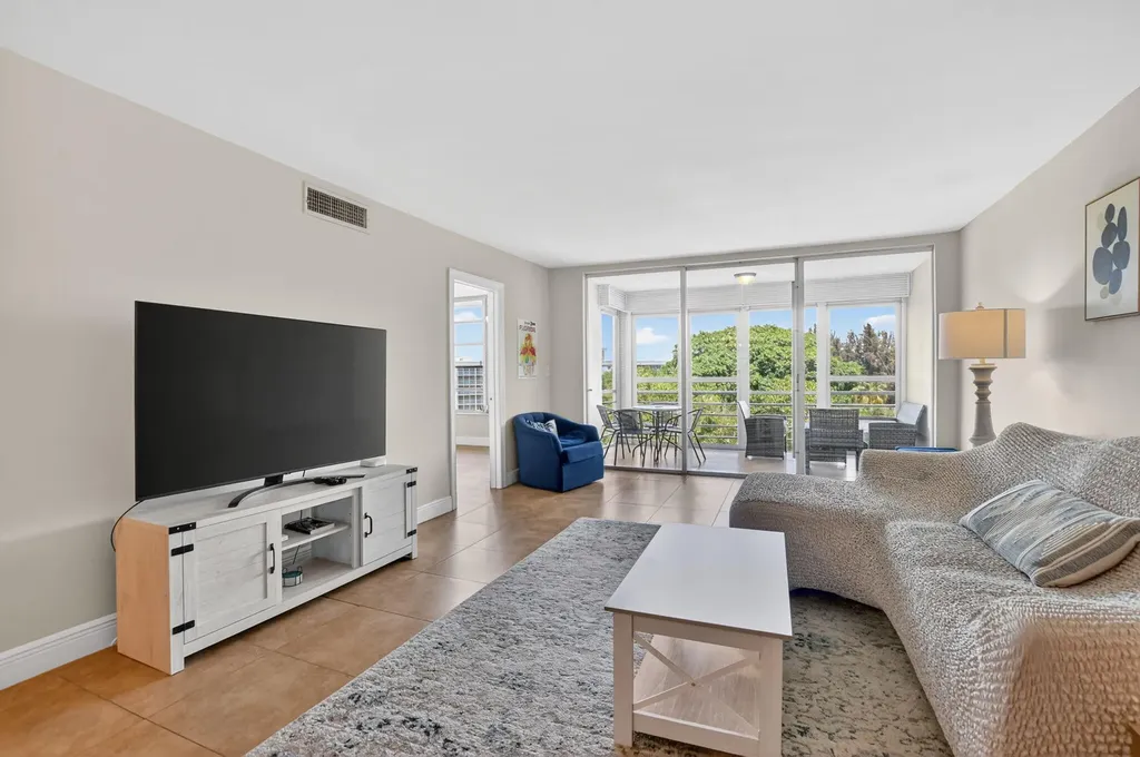 3000 S Course Drive Pompano Beach FL 33069