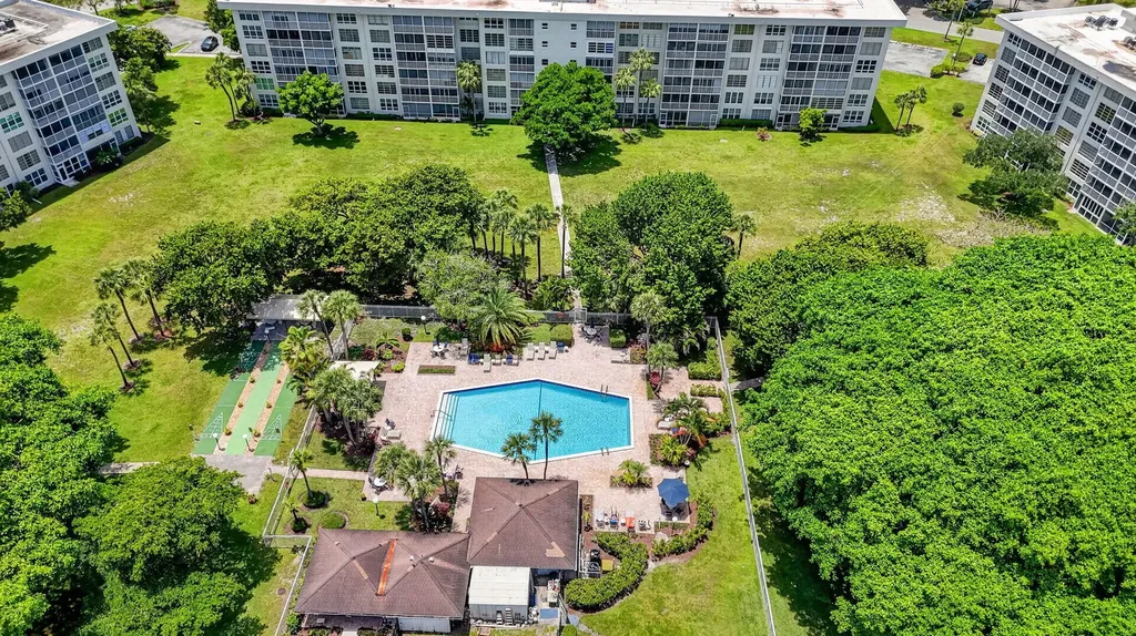 3000 S Course Drive Pompano Beach FL 33069