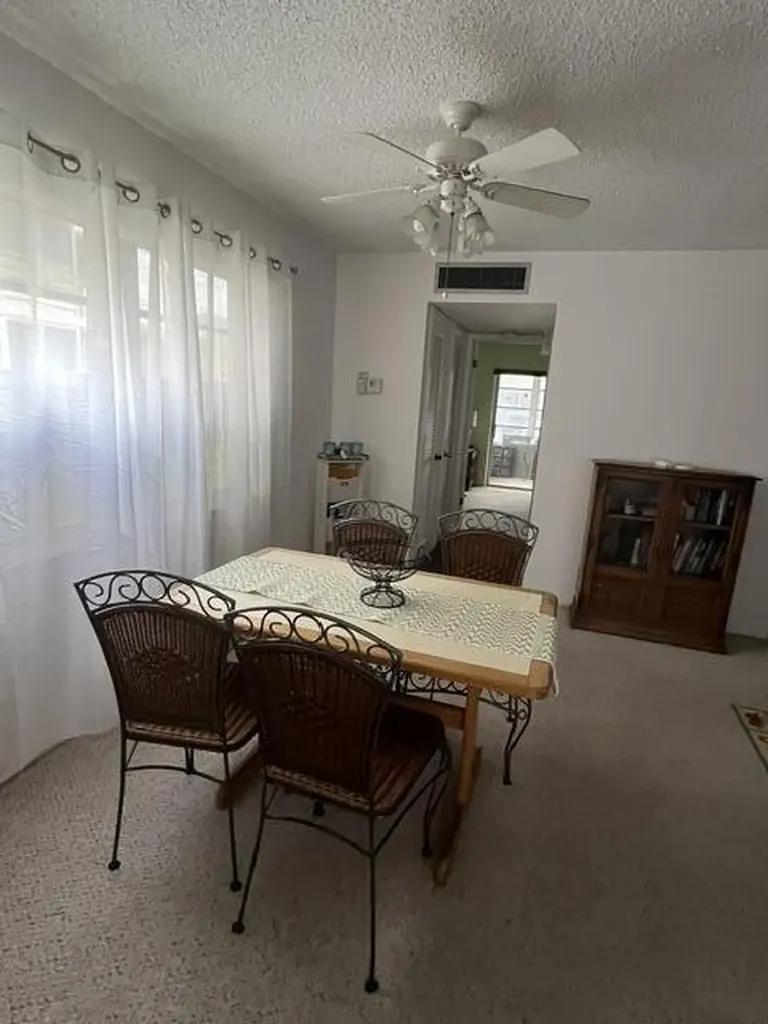 351 Capri H Delray Beach FL 33484