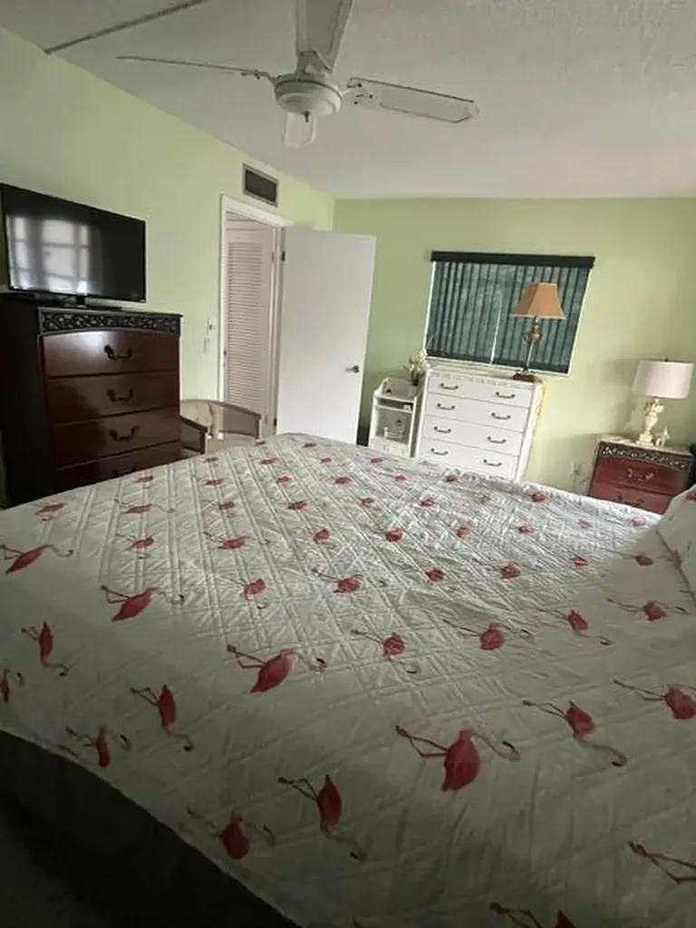 351 Capri H Delray Beach FL 33484