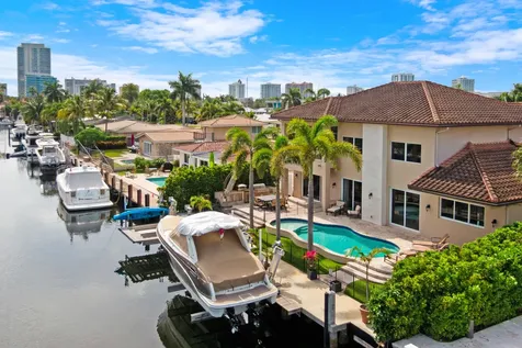 2461 SE 10th Street Pompano Beach FL 33062