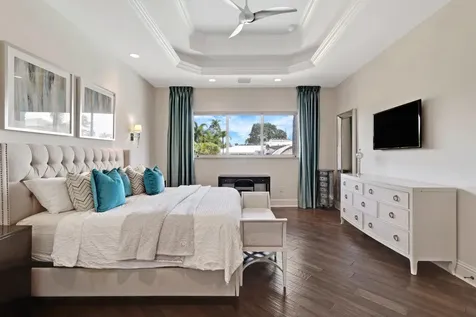 2461 SE 10th Street Pompano Beach FL 33062