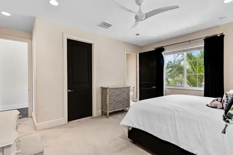 2461 SE 10th Street Pompano Beach FL 33062