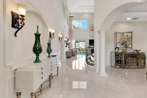 2461 SE 10th Street Pompano Beach FL 33062