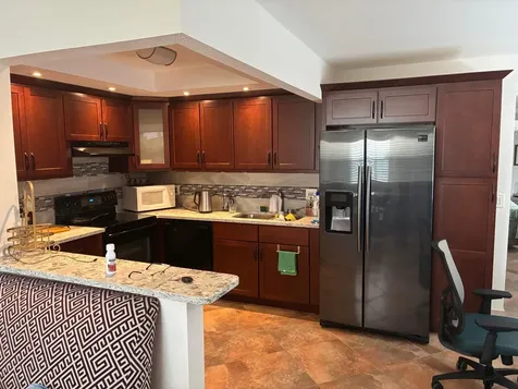 283 Saxony F Delray Beach FL 33446